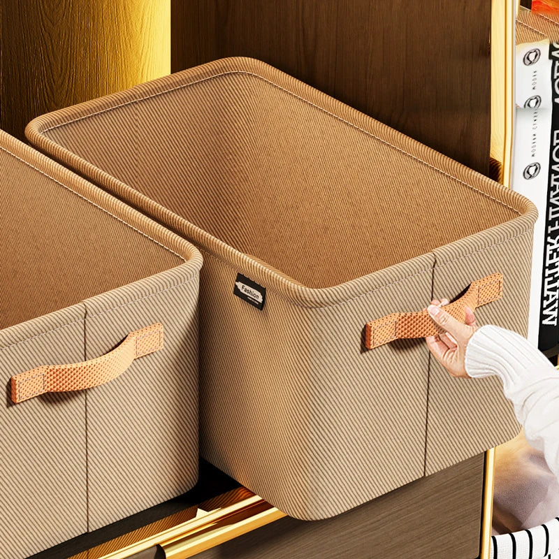 ClosetLux – The Ultimate Wardrobe Organizer